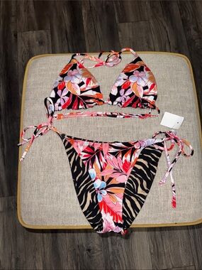 Floral & Zebra Print Reversible Women’s Two-Piece Swim Set - Pink/Black